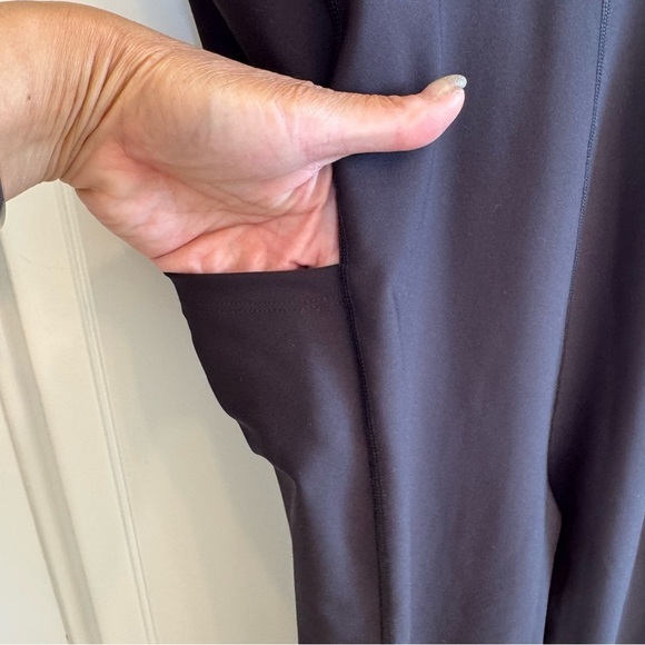 Old Navy Active Power Soft Go Dry NEW Onesie Built In Bra Pockets Black Large - Picture 3 of 6